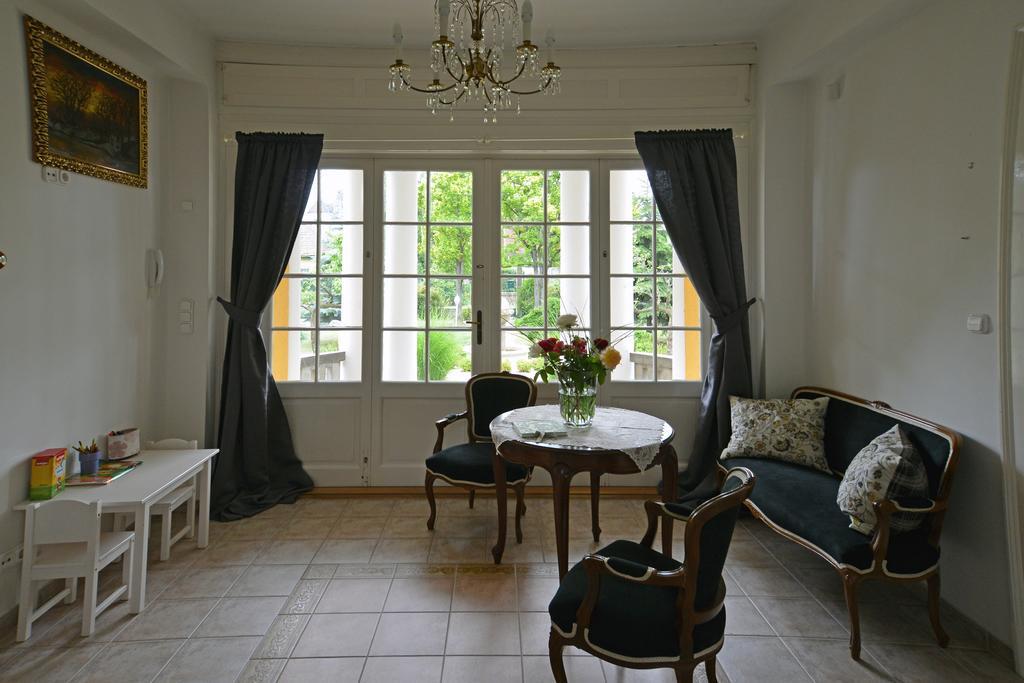 Siofok Villa Værelse billede